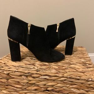 Kate Spade black suede ankle booties size 9.5
